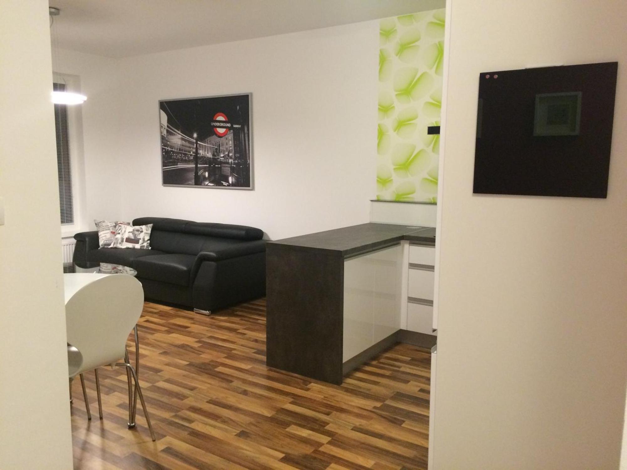 Apartment Jegeho Bratislava - Tipos Arena Exterior photo